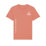 La camiseta wilderway rosa atardecer está confeccionada en algodón orgánico